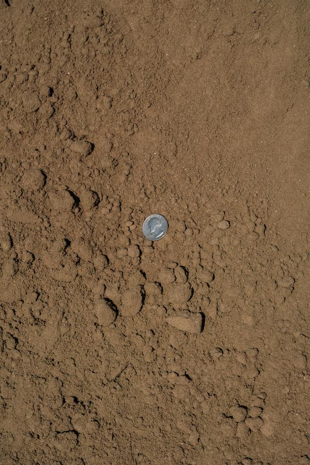 Top Soil available in Fresno, CA